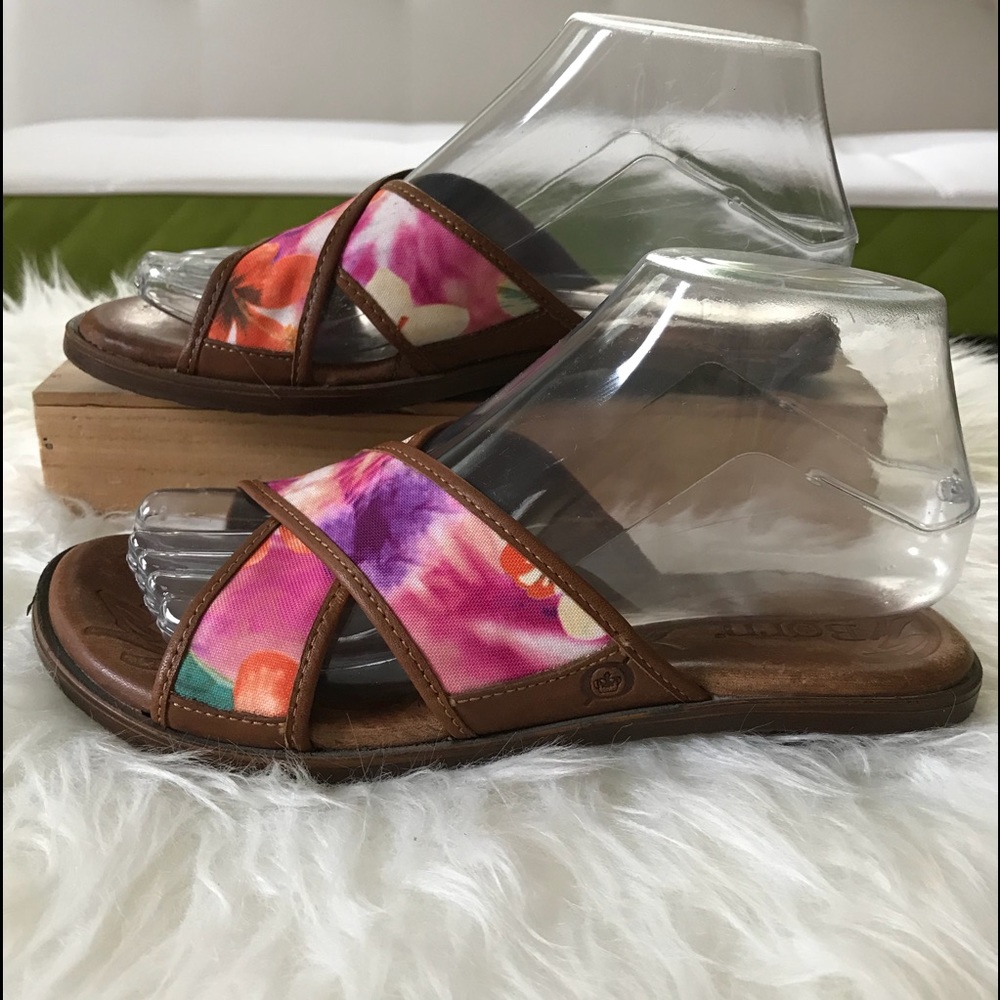 Born Leather & Fabric Floral Sandal Slide Sz 6M